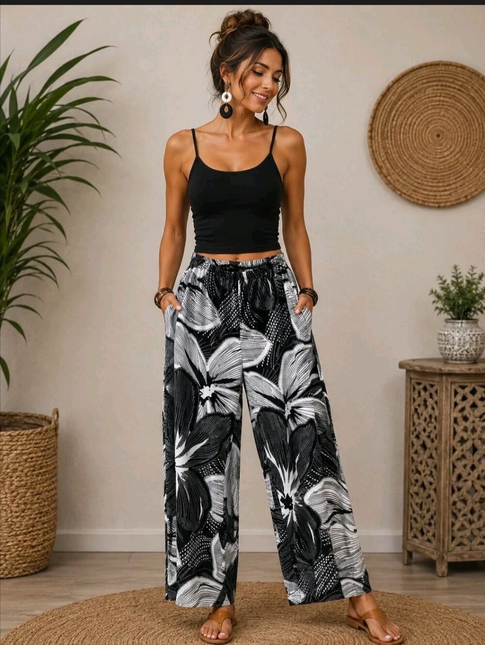 Melissa Paige Women's Floral Wide Leg Pants